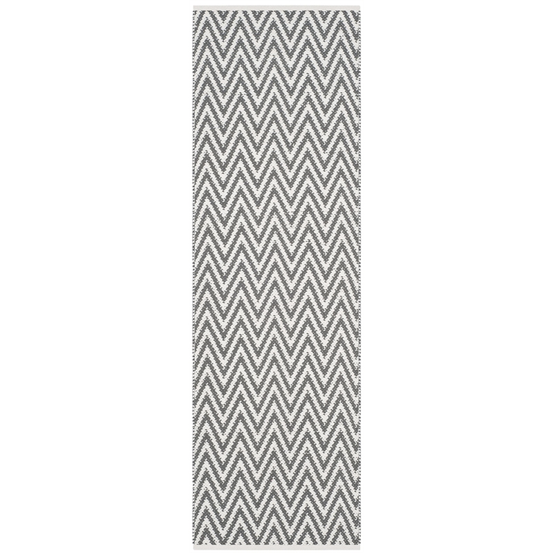 Safavieh Montauk Grey Contemporary Rug - Runner 2'3