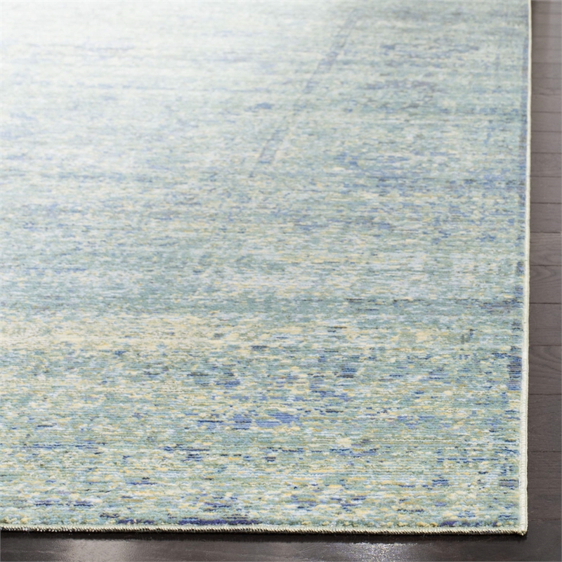 Safavieh Mystique Green Traditional Rug - 4' x 6'