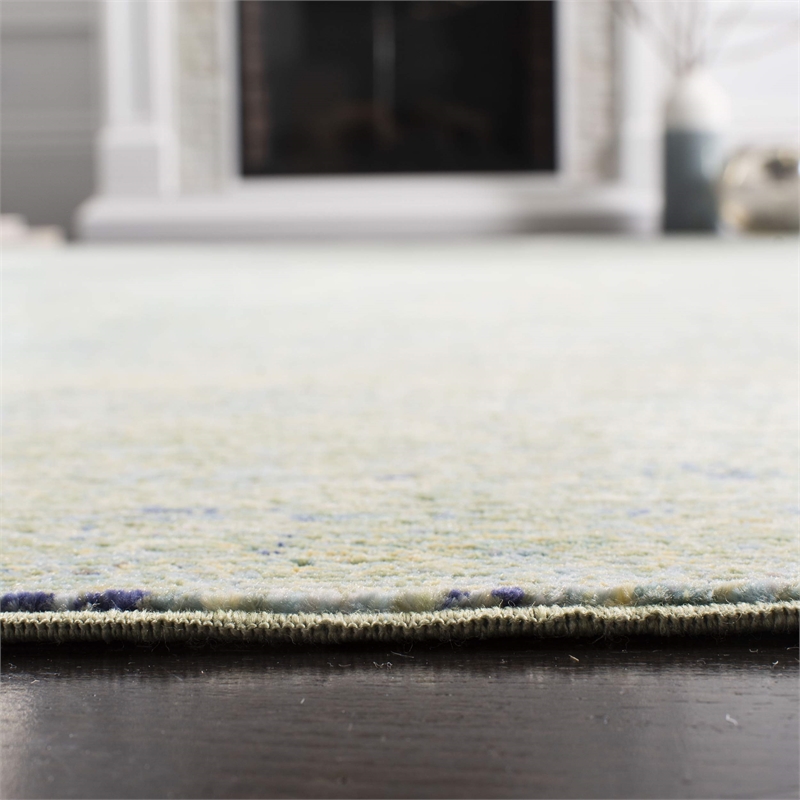 Safavieh Mystique Green Traditional Rug - 4' x 6'