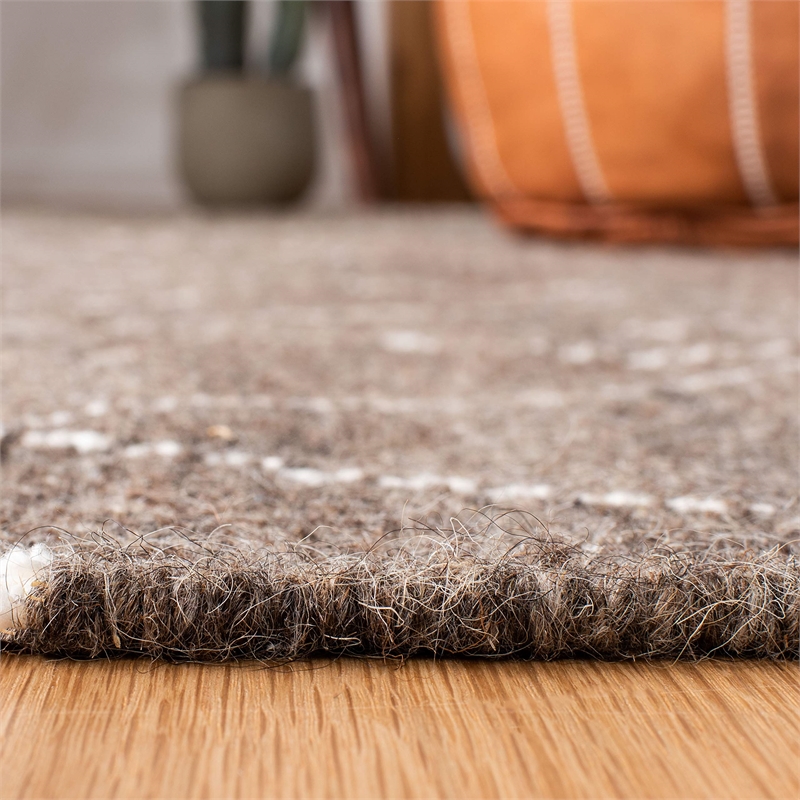 Safavieh Natural Kilim Brown Area Rug - Runner 2'6