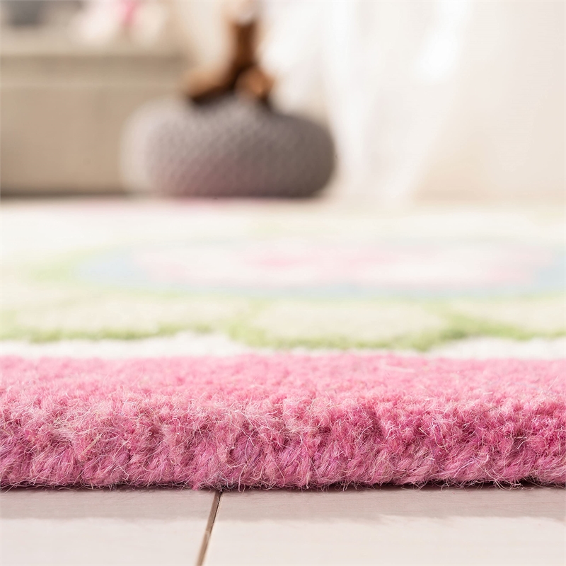 Safavieh Ivory Novelty Rug - Square 5'