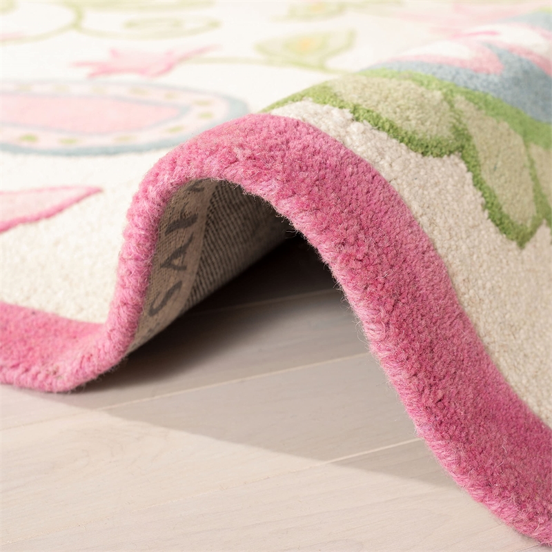 Safavieh Ivory Novelty Rug - Square 5'