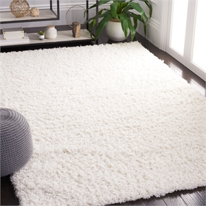 Safavieh Sheep Shag Ivory Shag Rug - 5' x 8'