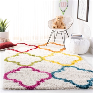 Safavieh Shag Ivory Shag Rug - 4' x 6'