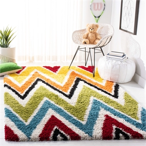 Safavieh Shag Ivory Shag Rug - 4' x 6'