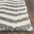 Safavieh Montreal Shag Ivory Shag Rug - 5'3