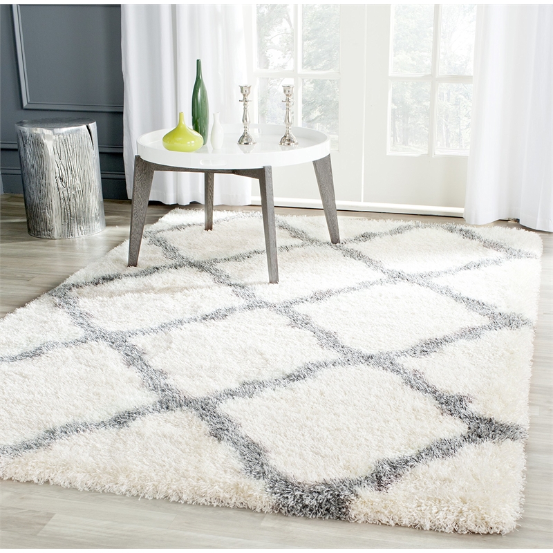 Safavieh Montreal Shag Ivory Shag Rug - 4' x 6'