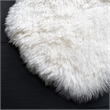 Safavieh Sheepskin Shag White Shag Rug - Novelty 2' x 4'