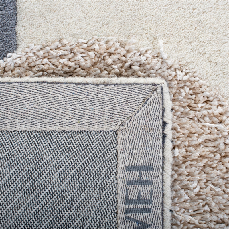 Safavieh Soho Ivory Contemporary Rug - Runner 2'6