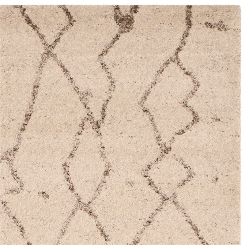 Safavieh Tunisia 4' X 6' Power Loomed Rug in Ivory/Brown