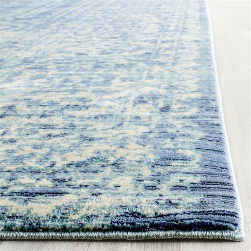 Safavieh Valencia Blue Traditional Rug - 8' x 10'
