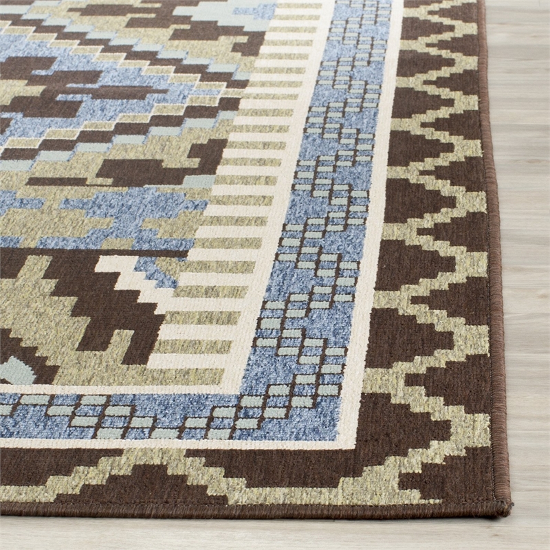 Safavieh Veranda Green Indoor Outdoor Rug - Runner 2'3