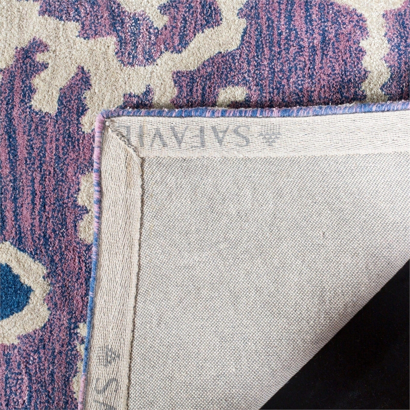 Safavieh Wyndham Lavander Contemporary Rug - 4' x 6'