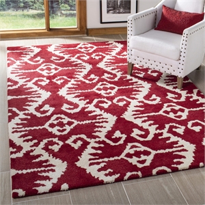 Safavieh Wyndham Red Contemporary Rug - 5' x 8'