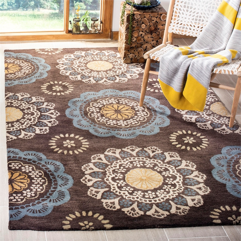 Safavieh Wyndham Eggplant Contemporary Rug - 5' x 8'