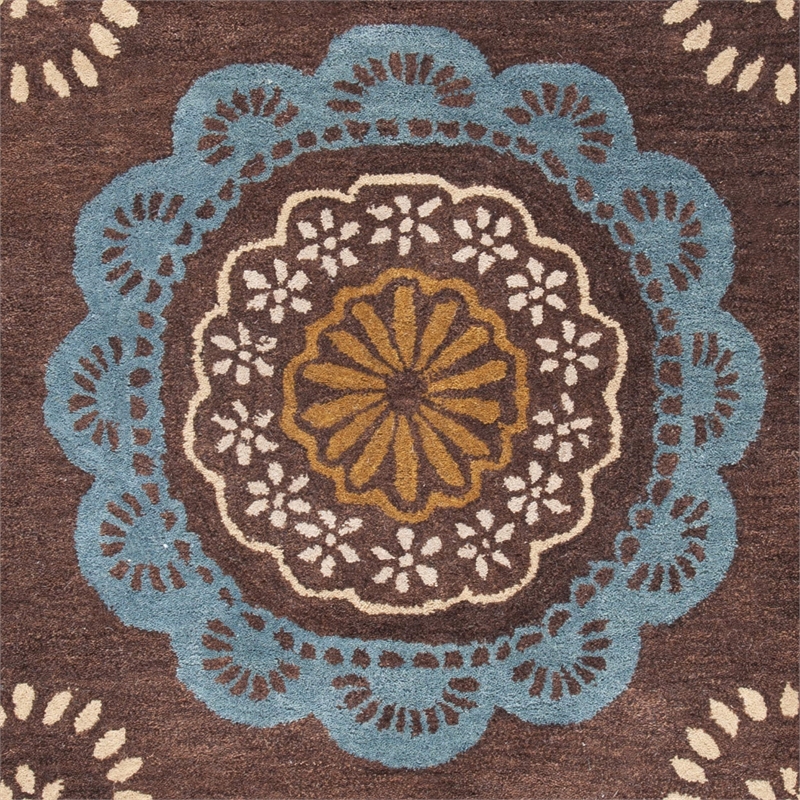 Safavieh Wyndham Eggplant Contemporary Rug - 5' x 8'