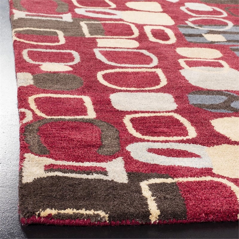 Safavieh Wyndham Red Contemporary Rug - Runner 2'6