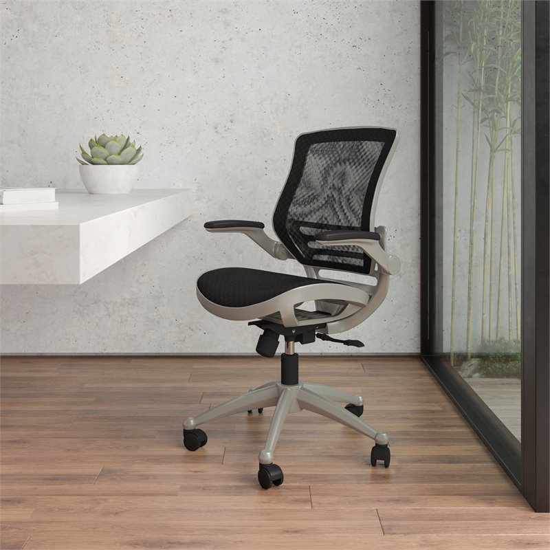 Flash Furniture Mid-Back Mesh Office Swivel Chair in Black and Graphite