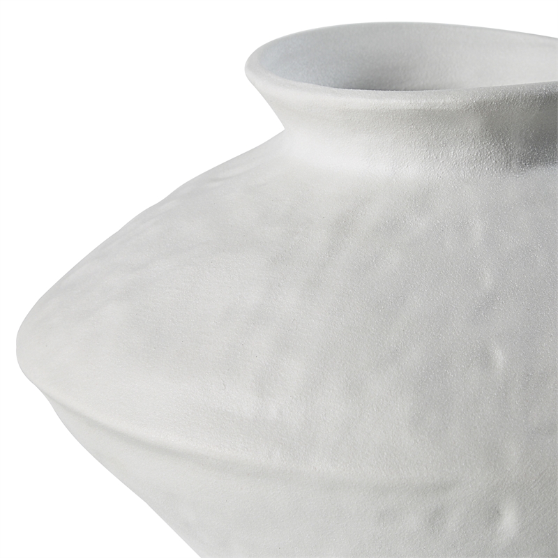 Mills Indoor Porcelain Ceramic Vase Matte Off White