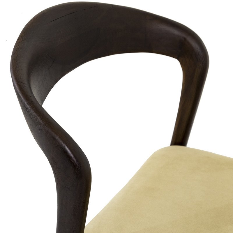 Yosemite Home Decor Giuseppe 19