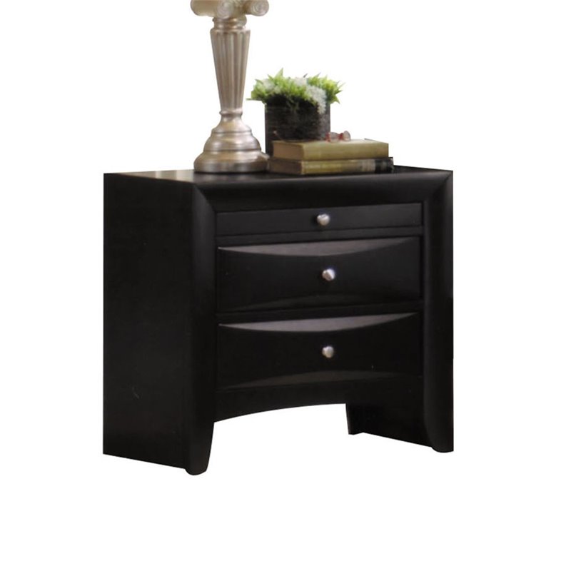 Cailyn 2 Piece Bedroom Set with Metal Full Size Bed and Nightstand In Black