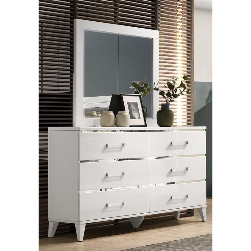 ACME Chelsie Vertical Rectangular Beveled Dresser Mirror in White Wood