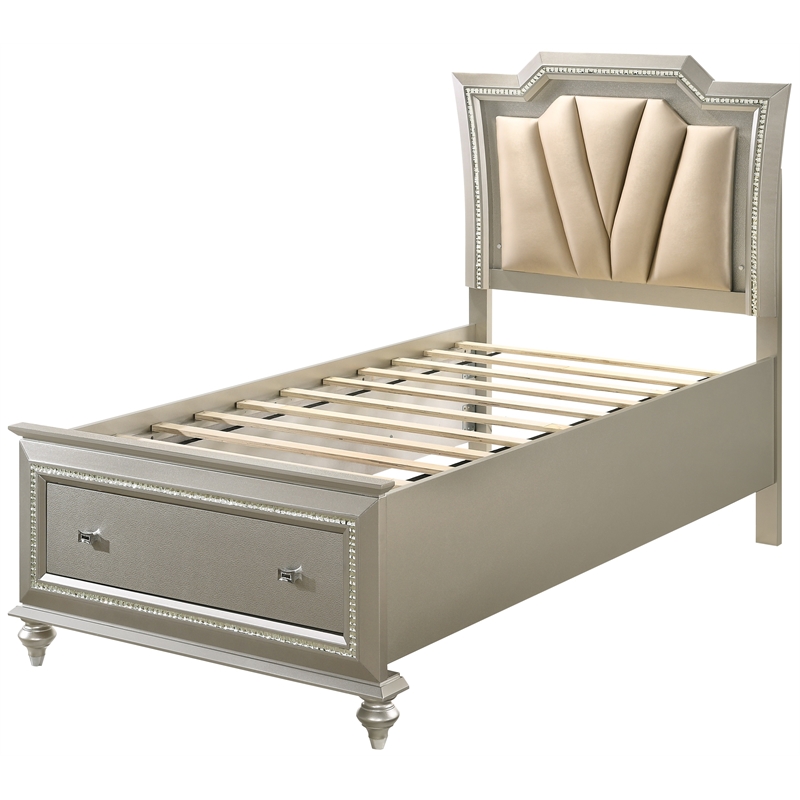 ACME Kaitlyn Full Bed with LED in Synthetic Leather and Champagne