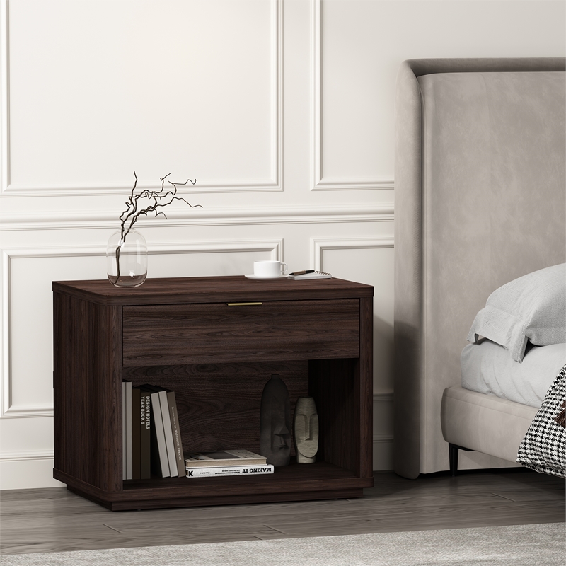 Evelyn Modern 2-Piece Dresser and Nightstand in Brown