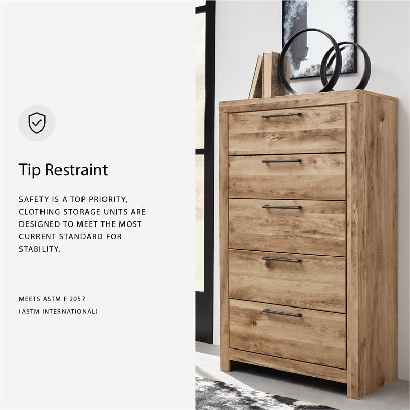 Ashley Furniture Hyanna 5-Drawer Wood Chest in Tan/Golden Rustic