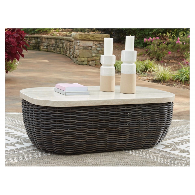 Signature Design by Ashley Peridot Trellis Outdoor Coffee Table