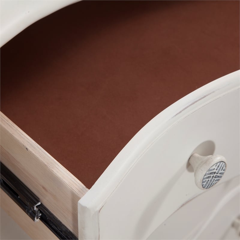 American Woodcrafters Rodanthe Dove White 3-drawer Wood Bachelor Chest