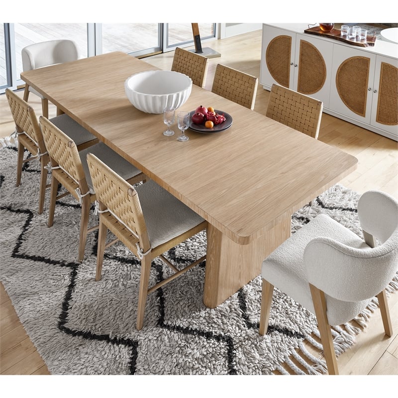 Universal Furniture Modern Nomad 86