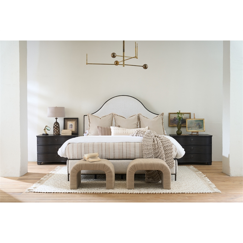 Universal Furniture Griffith Park Griffith Park Wood Bed Queen in Brown