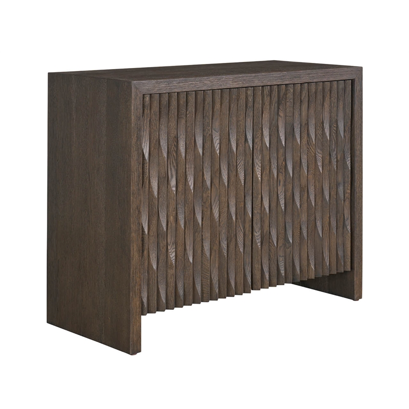 Universal Furniture Sable Dune Hall Chest in Sable