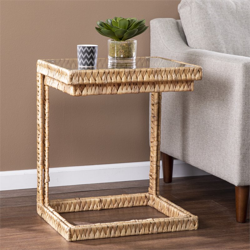 SEI Furniture Ismaya Water Hyacinth C-End Table in Natural (Set fo 2)