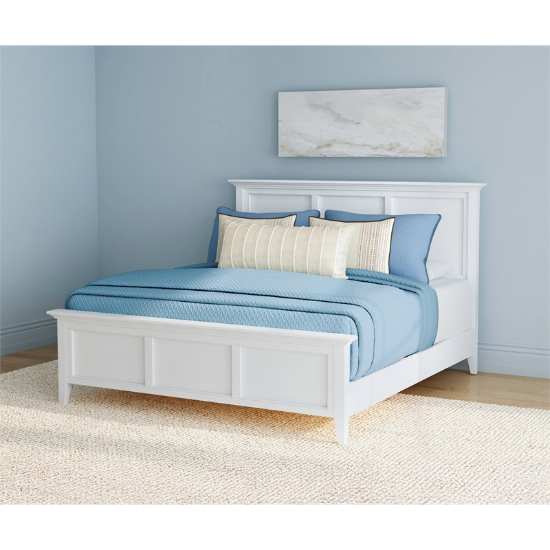 A-America Westlake Queen Mansion Bed in Hickory