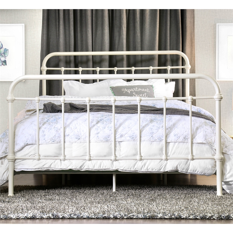 Furniture of America Celinda Metal King Spindle Bed in Vintage White