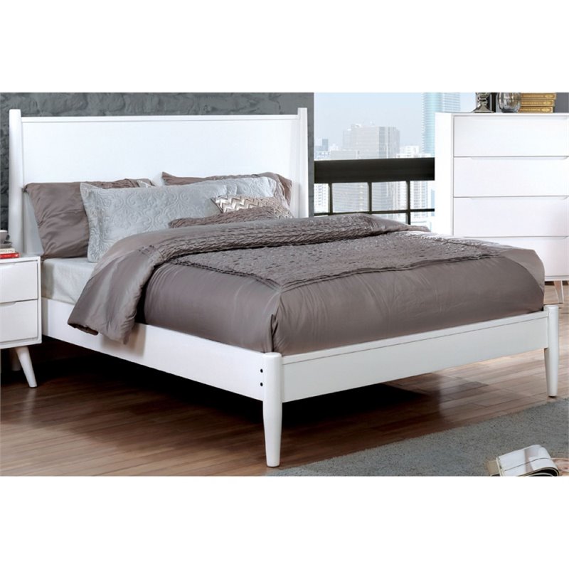 Furniture of America Belkor Solid Wood California King Platform Bed in White