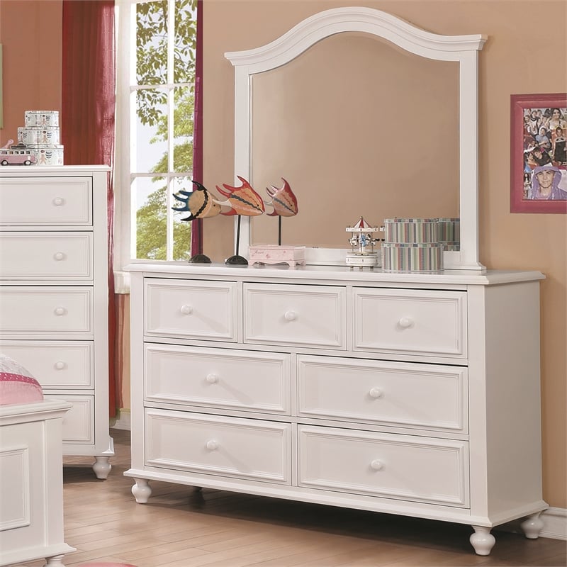 Furniture of America Noell Solid Wood 7-Drawer Dresser in White