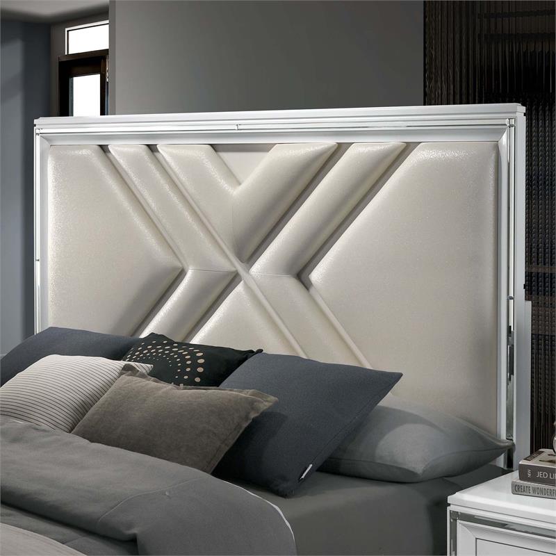 Furniture of America Anaiya Contemporary Wood Cal King Bed with LED in White