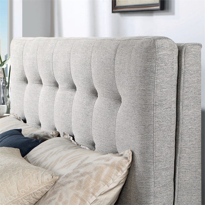 Furniture of America Macki Mid-century Modern Fabric Tufted King Bed in Gray
