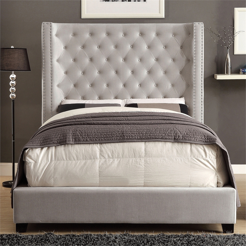 Furniture of America Qualy Wingback Tufted Fabric Queen Bed in Ivory