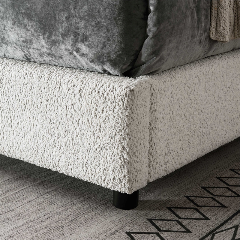 Furniture of America Garret Upholstered Boucle Fabric Eastern King Bed in White
