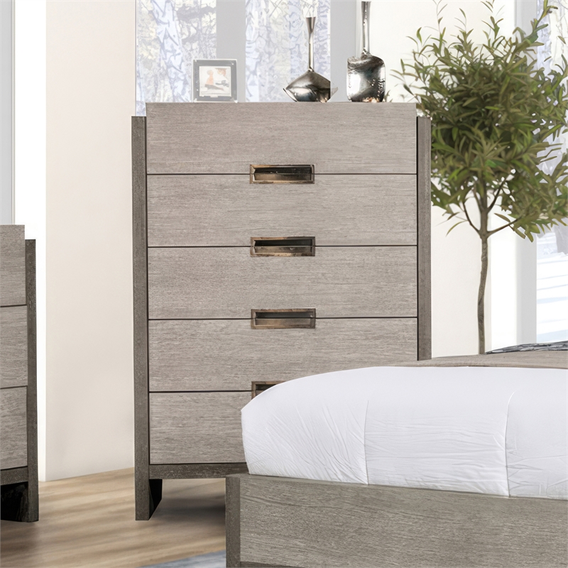 Furniture of America Yasgard 5-Drawer Solid Wood Chest in Gray