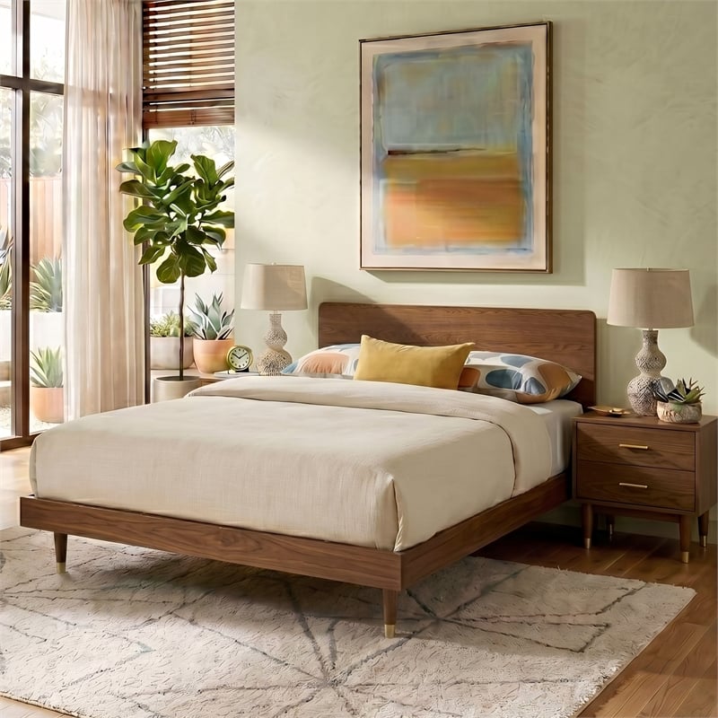 Furniture of America Korva Solid Wood King 3-Piece Bedroom Set in Walnut