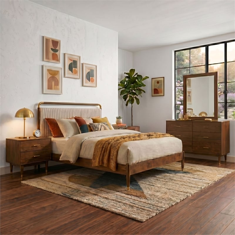 Furniture of America Korva Solid Wood King 4-Piece Bedroom Set in Walnut