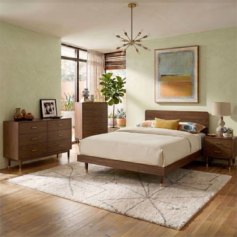Furniture of America Korva Solid Wood Queen 4-Piece Bedroom Set in Walnut