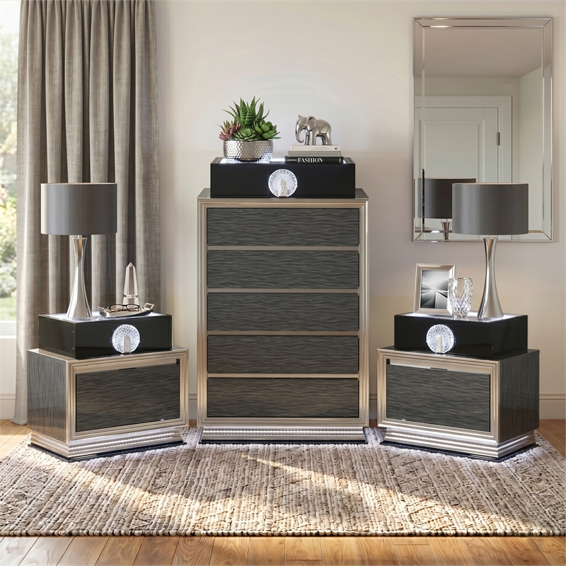Furniture of America Elvor Solid Wood 3-Piece Nightstand and Chest Set in Gray