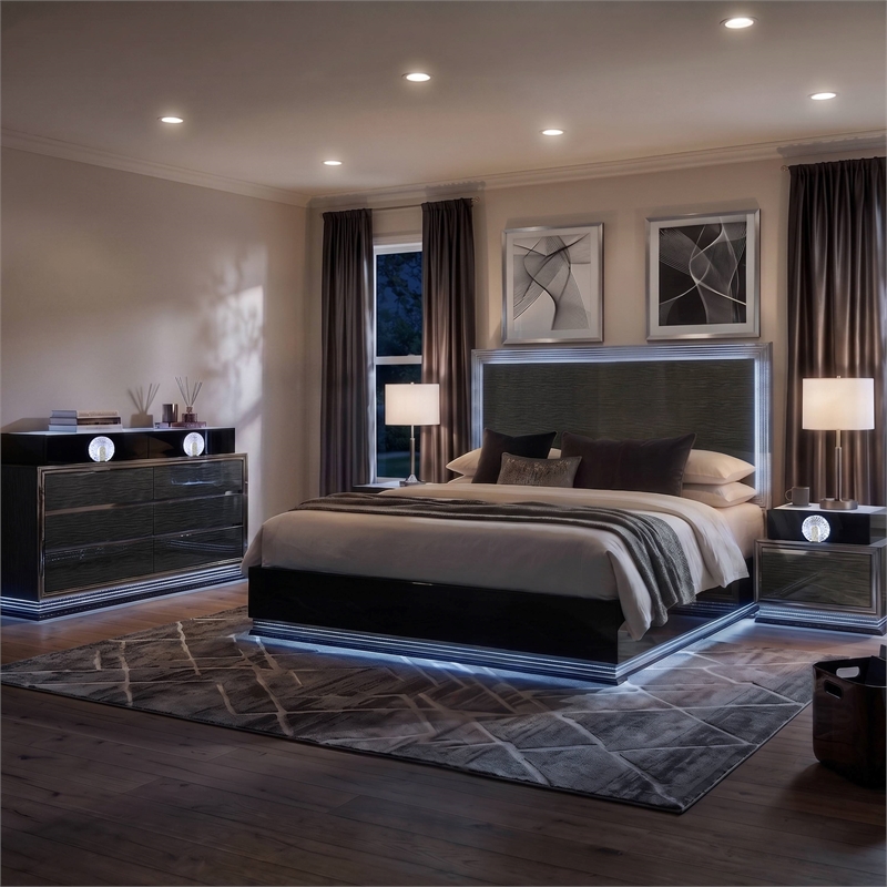 Furniture of America Elvor Solid Wood King 4-Piece Bedroom Set in Dark Gray