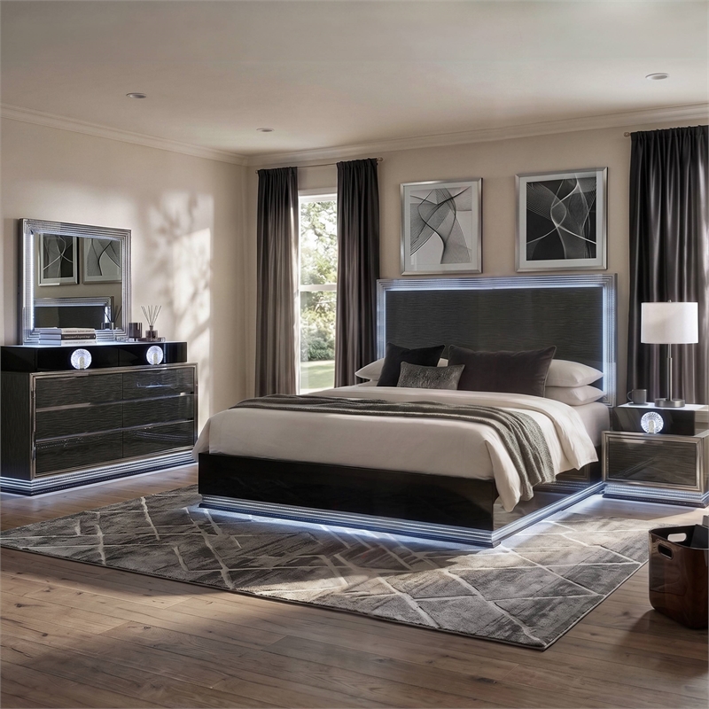 Furniture of America Elvor Solid Wood Queen 4-Piece Bedroom Set in Dark Gray